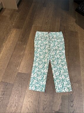 Lord & Taylor Girls Floral Capri Pants - Green & White